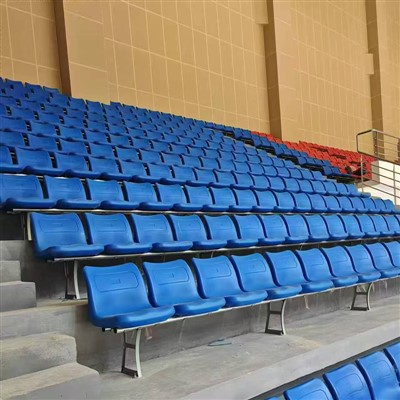 Suíocháin Plaisteacha Cúirte Cispheil